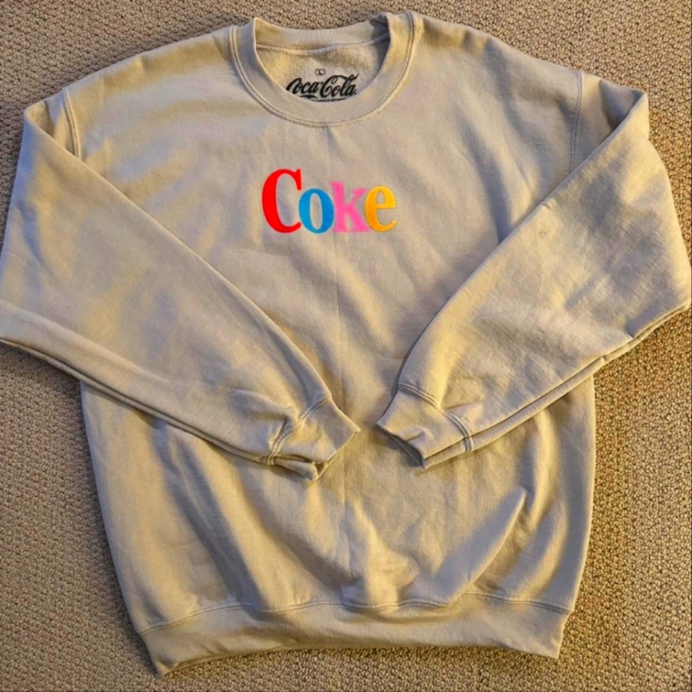 NWOT Men's Coca Cola Sweatshirt